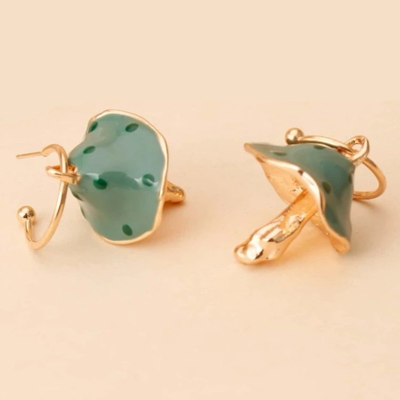 2/$28 Jewelry - Applies to all jewelry - Bundle any two pieces of your choice! - Picture 4 of 5